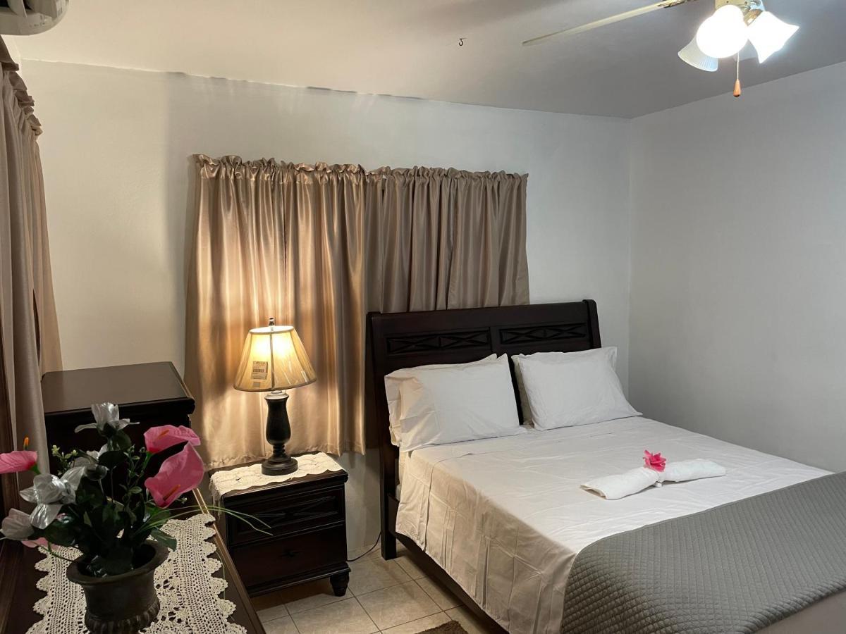 Luxurious One And Two Bedroom Villa Christiansted Buitenkant foto