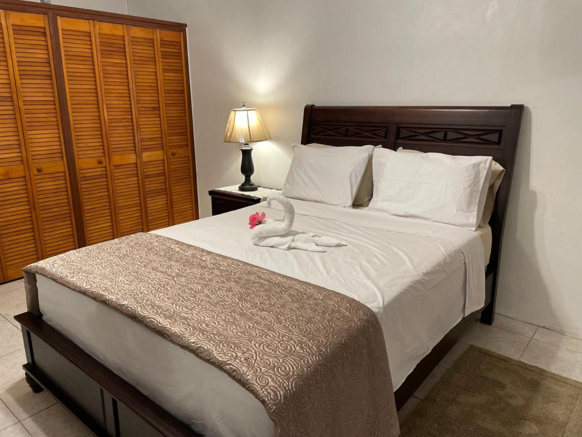 Luxurious One And Two Bedroom Villa Christiansted Buitenkant foto